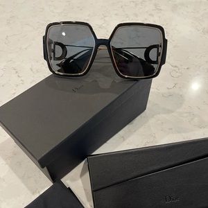DIOR Montaigne2 57MM Butterfly Sunglasses